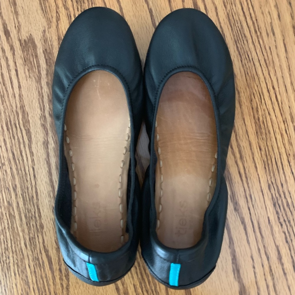Tieks matte black ballet flats size 8.